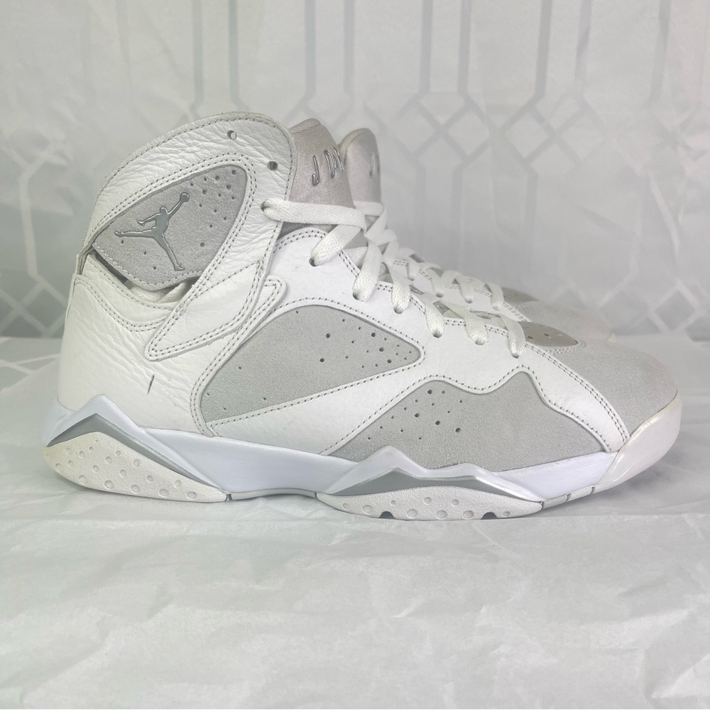 Jordan 7 Retro "Pure Money" White/Metallic Silver Size 10 Mens 304775-120